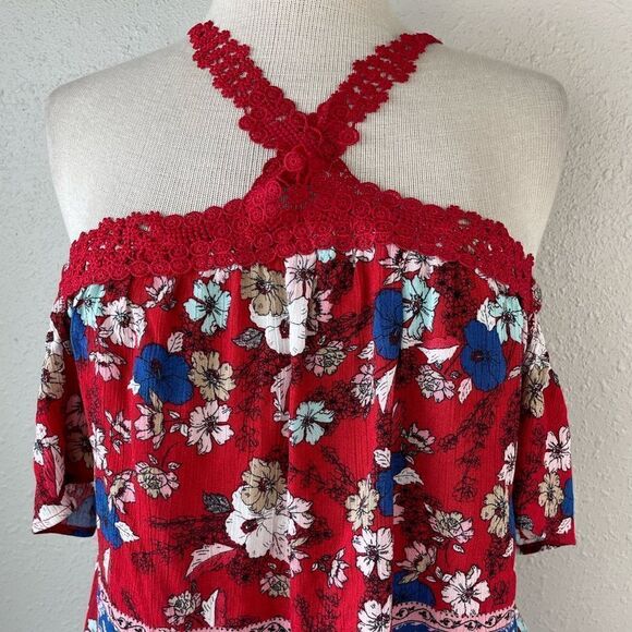 NWT Self Esteem Shoulder-less Floral Top Size L - Picture 2 of 8